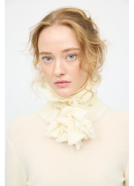 Hovedbilde PreOrder: 1051 Flounce Scarf, Merino