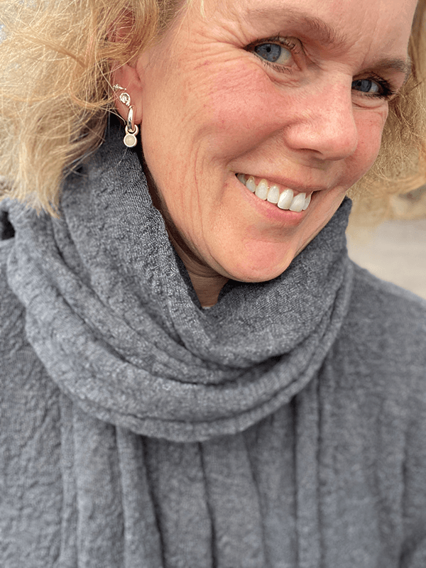 1503 Skjerf 58x200cm, Anthrasite Melange, Bubble Wool