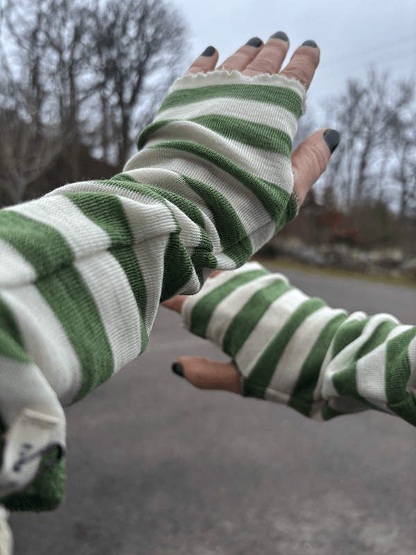 1014 Pulser, Grasshopper / Raw White, Merino