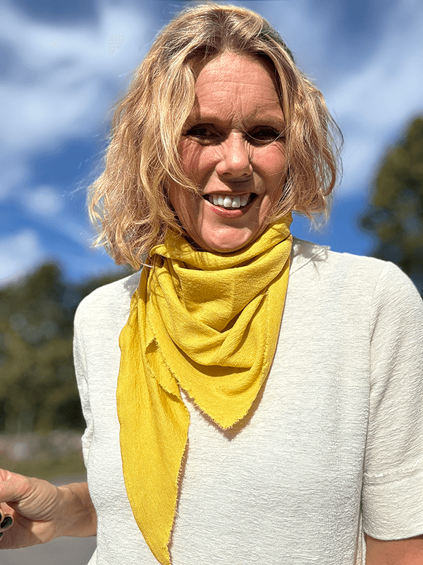 1055 Knit Kerchief TriangelSkjerf (M), Lemon Curry, Merino