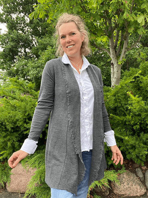 Hovedbilde 8003 Cardigan, Anthrasite Melange, Merino